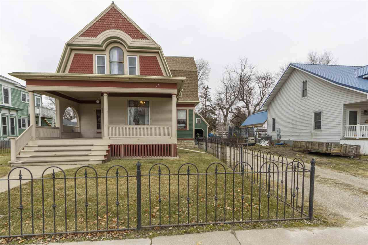 602 Commercial Street - Photo 1