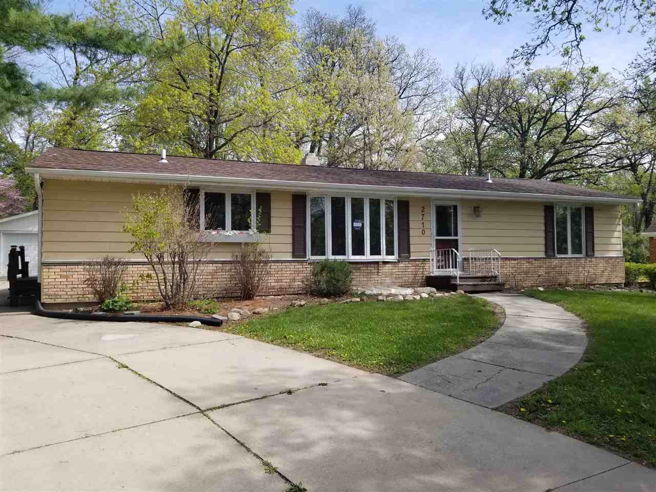 2710 Rainbow Drive - Photo 1
