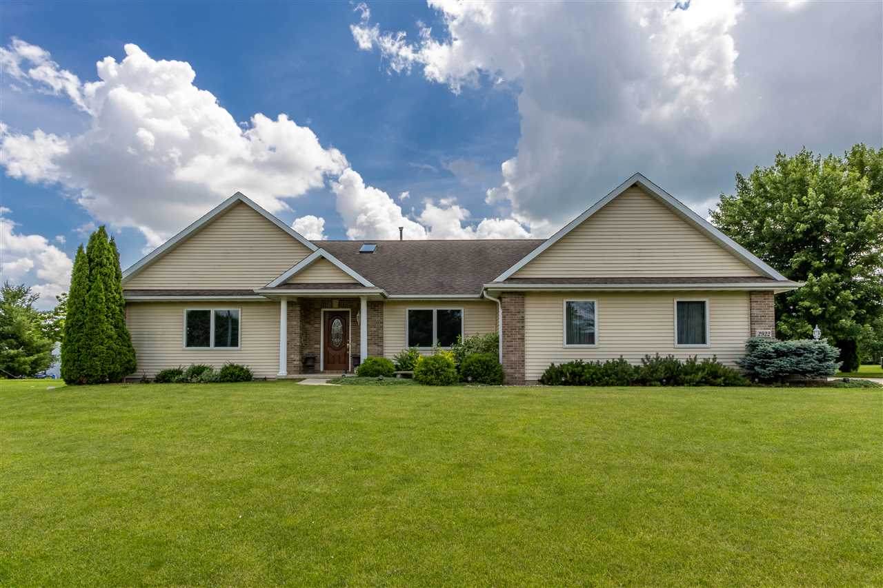 2922 Cobblestone Court - Photo 1