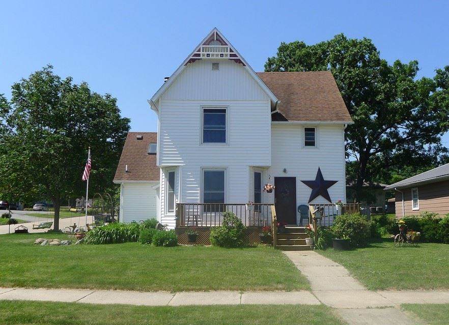 1000 Court Street - Photo 1