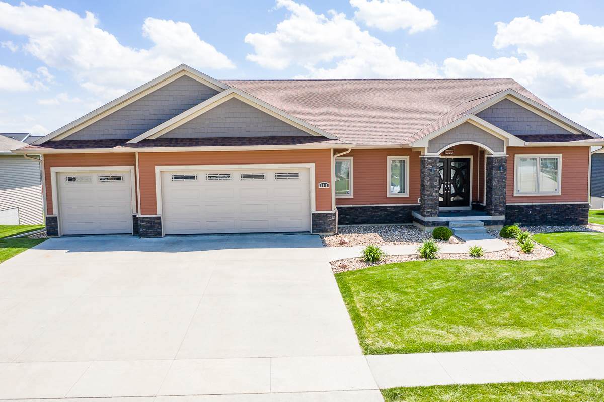 1818 Vera Way - Photo 1