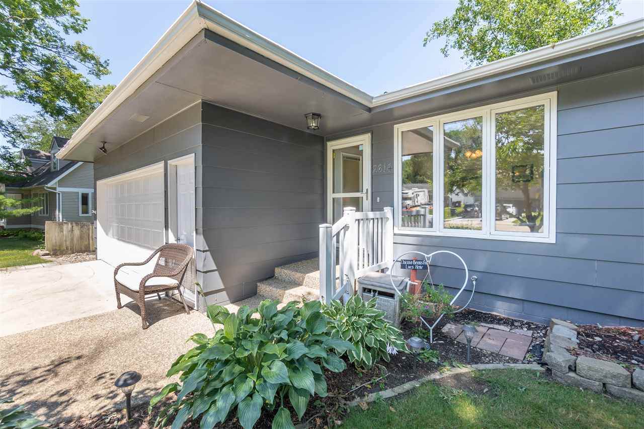 2614 Alameda Street - Photo 1