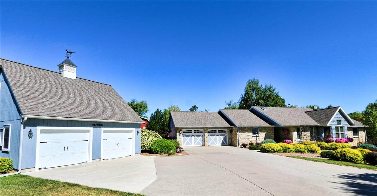 2272 Madison Road - Photo 1