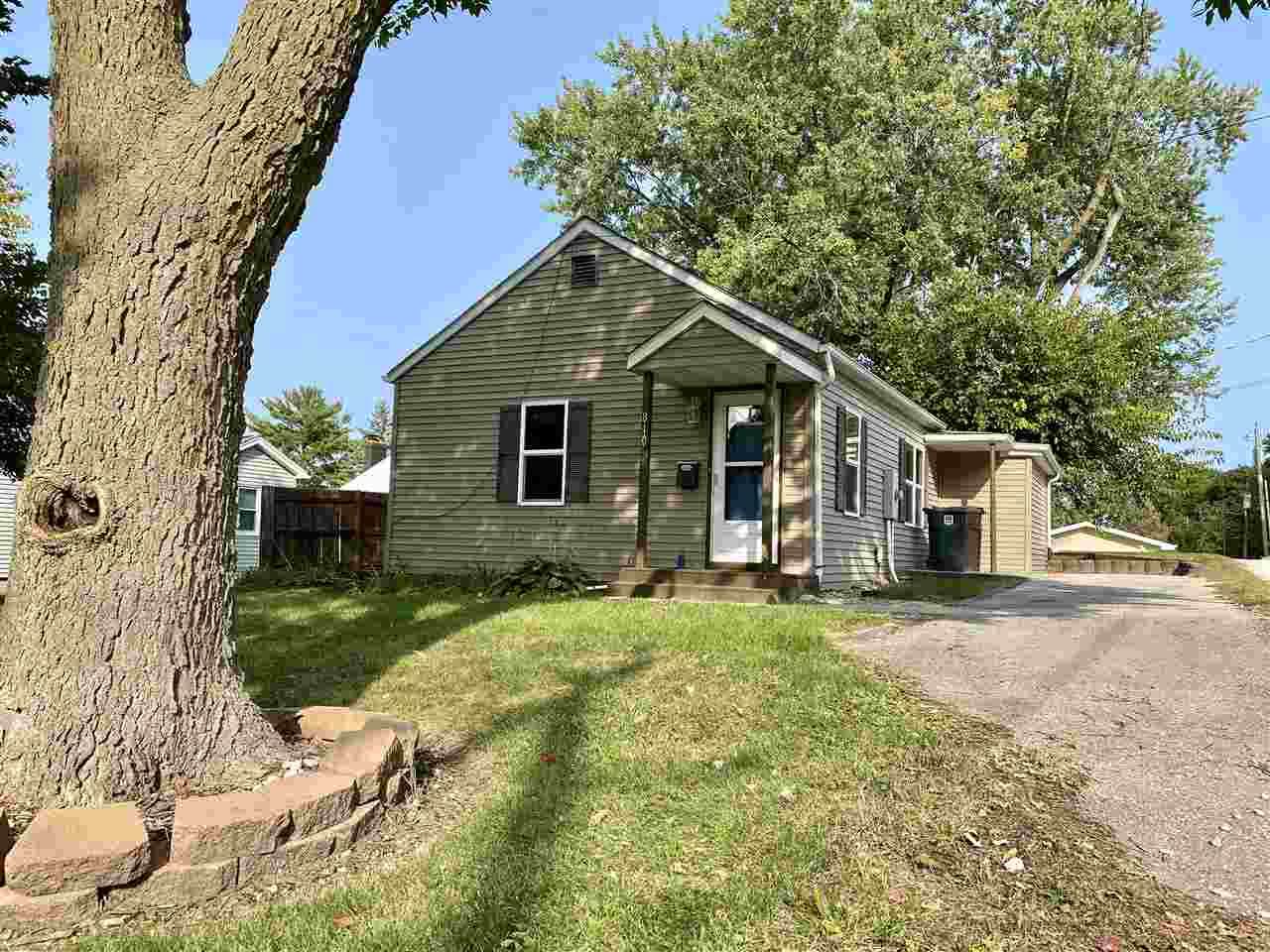 810 Catherine Street - Photo 1