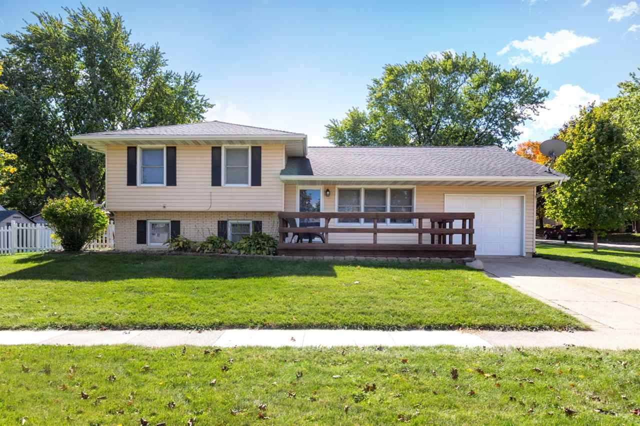 125 Bergstrom - Photo 1