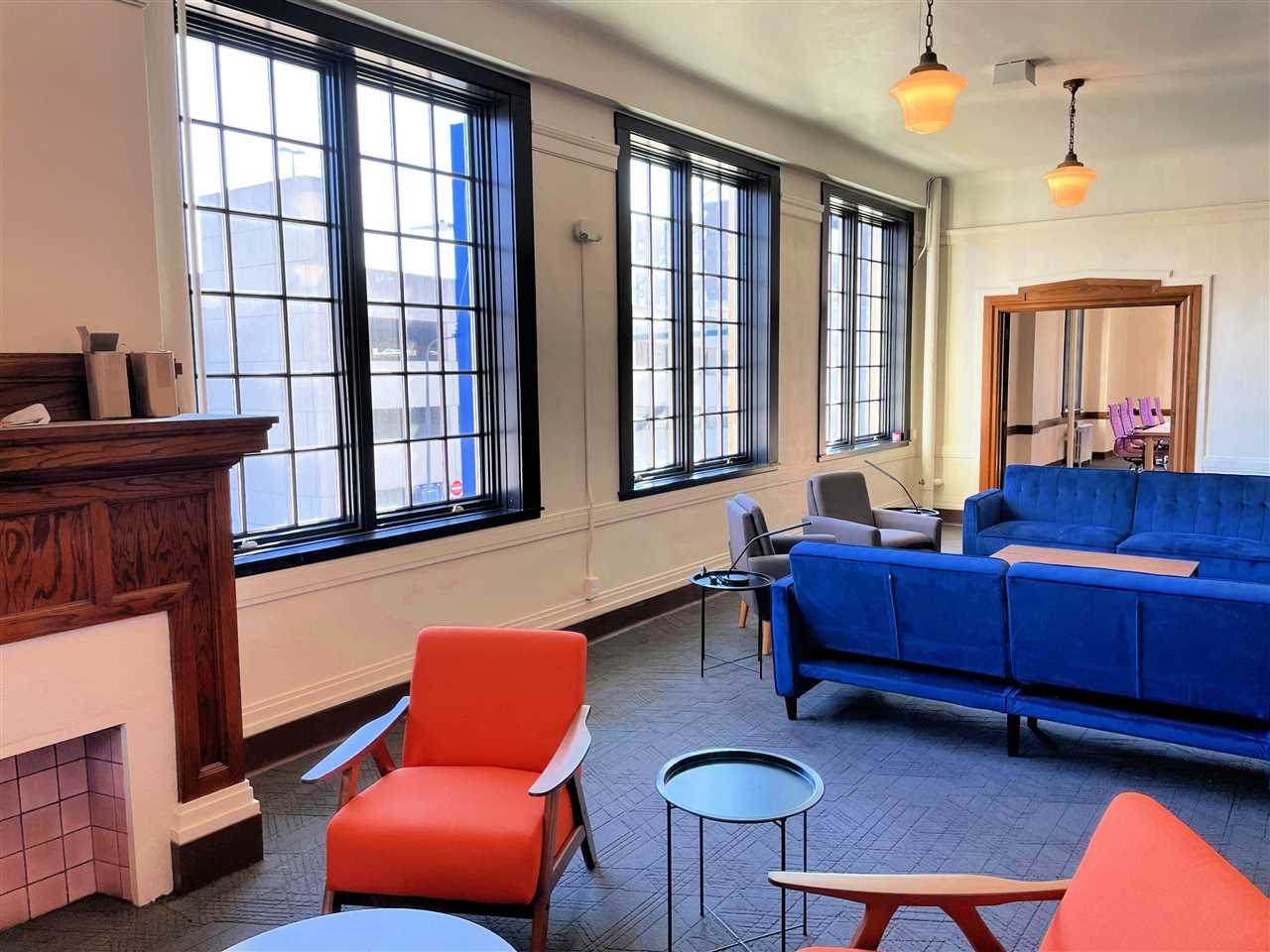 325 Park Avenue - Photo 1