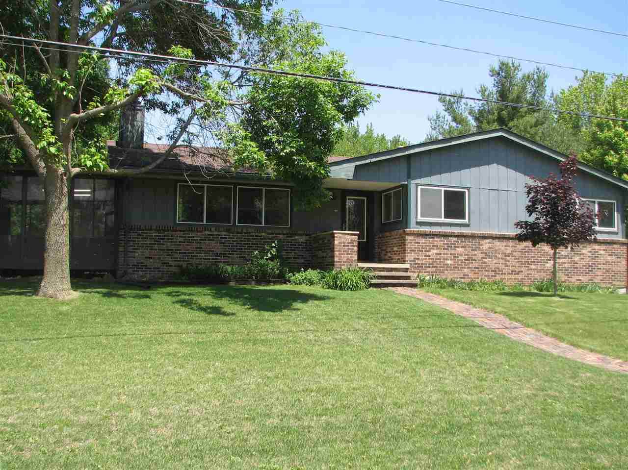 720 7th Avenue - Photo 1