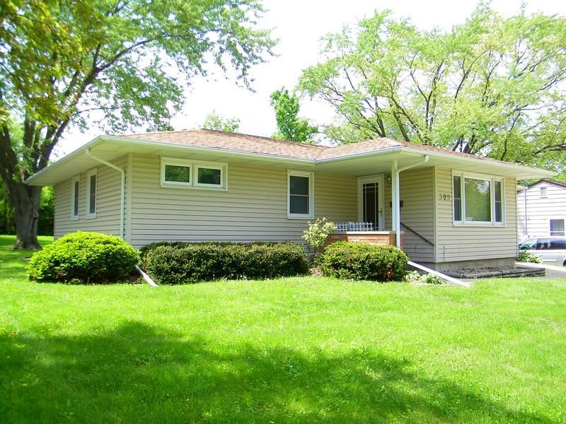 309 Charles Street - Photo 1