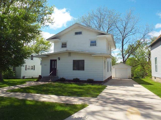 214 Spring Street - Photo 1