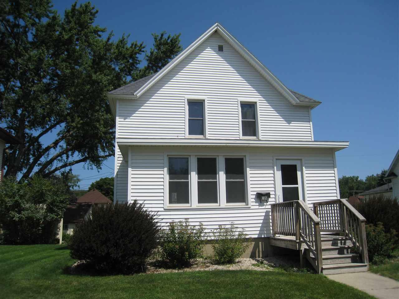 812 E Main Street - Photo 1