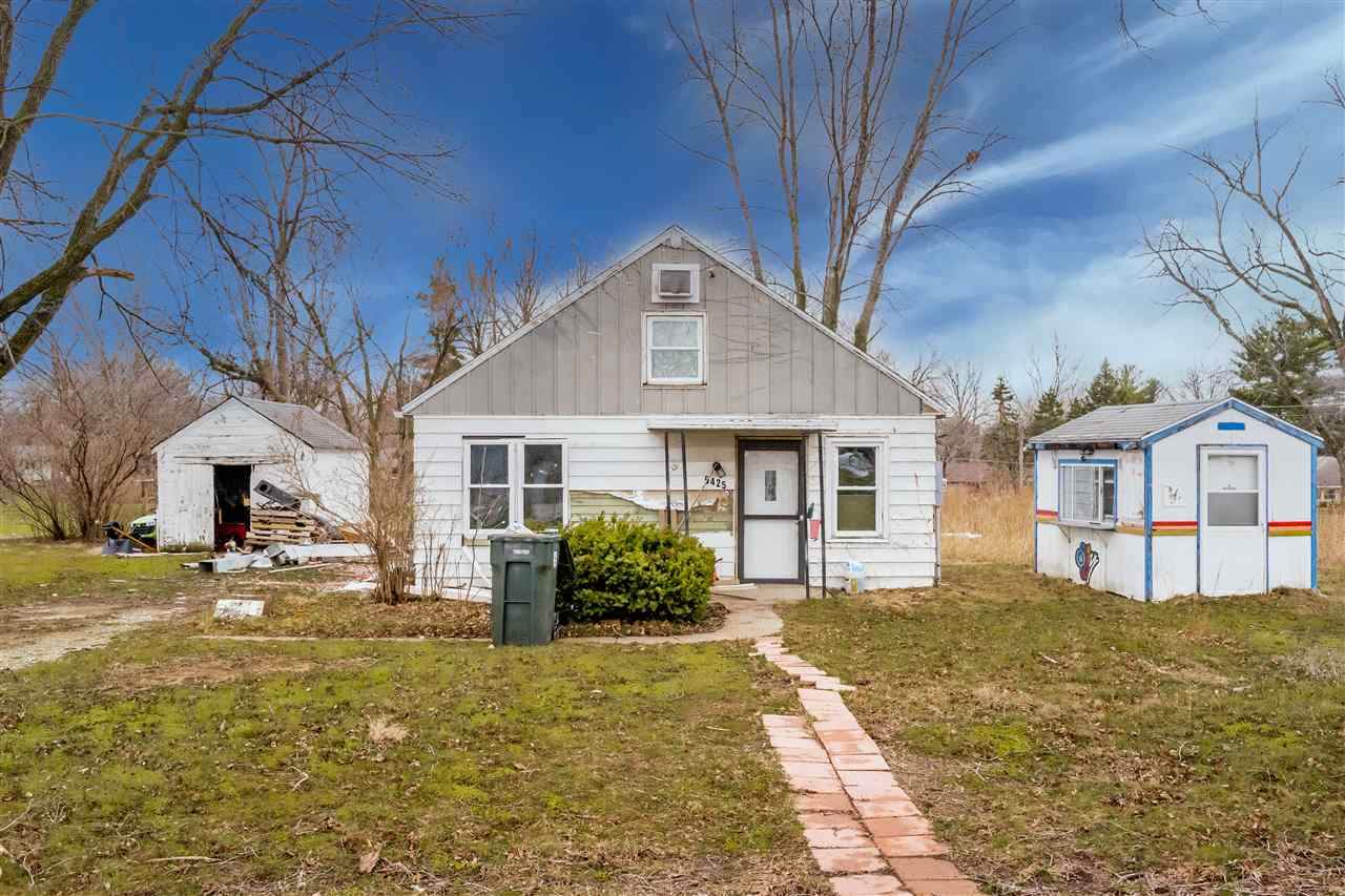 5425 University Avenue - Photo 1