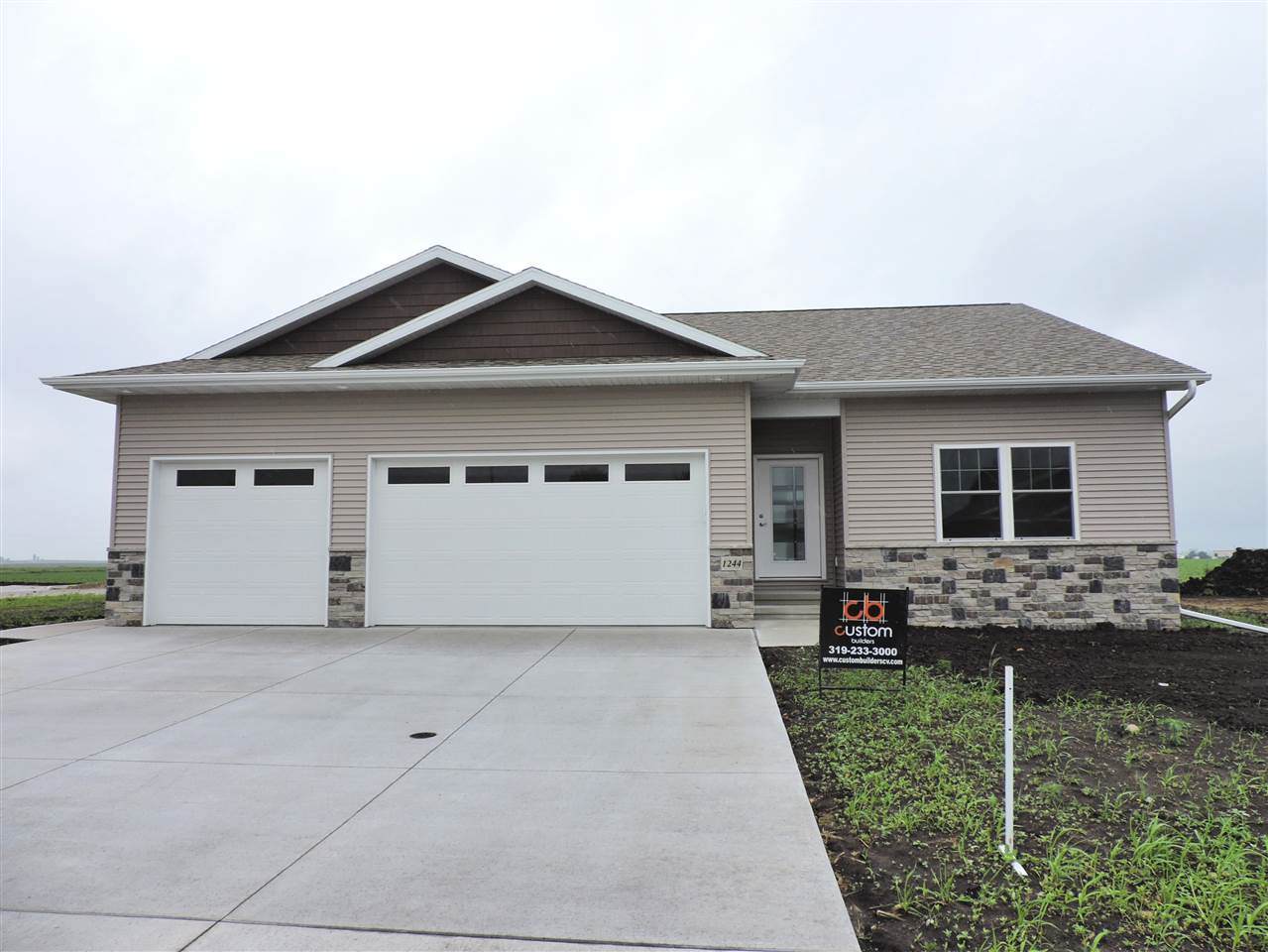 1244 Wright Way - Photo 1