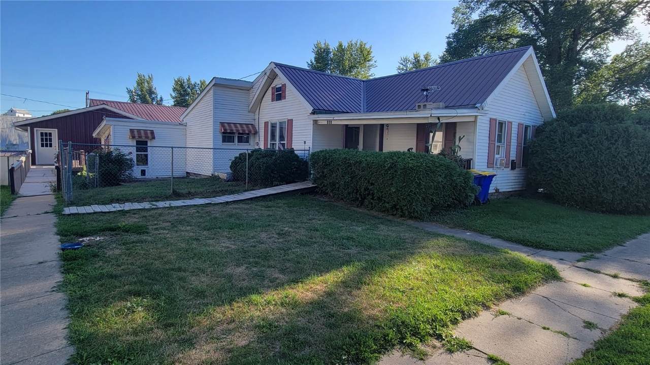 131 Main - Photo 1