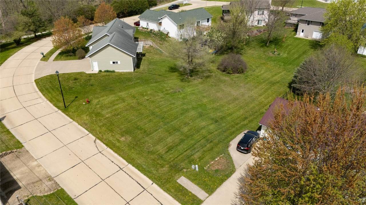 https://bt-photos.global.ssl.fastly.net/cedarrapids/1280_boomver_1_2503175-2.jpg