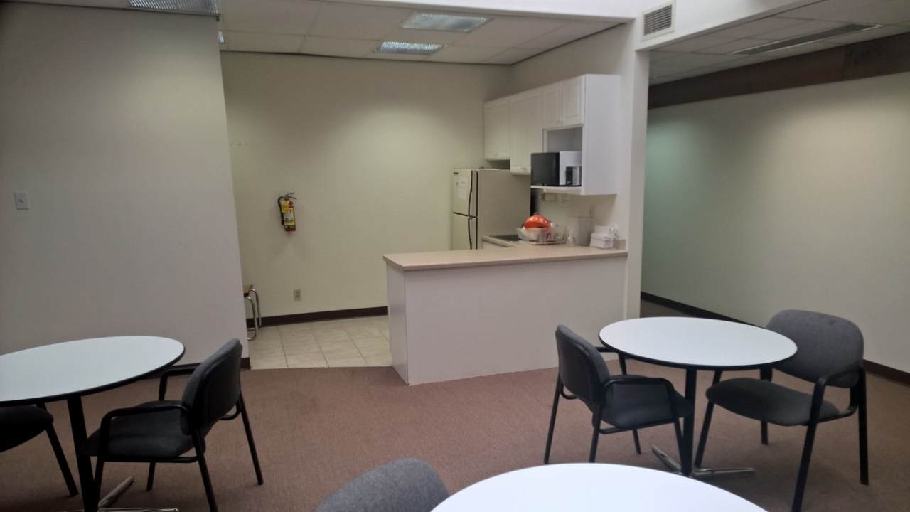 https://bt-photos.global.ssl.fastly.net/cedarrapids/1280_boomver_1_2503266-2.jpg