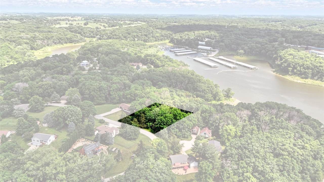 2771 Lake View Ne - Photo 1