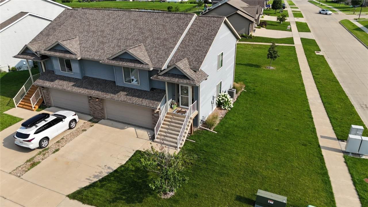 https://bt-photos.global.ssl.fastly.net/cedarrapids/orig_boomver_1_2506567-2.jpg