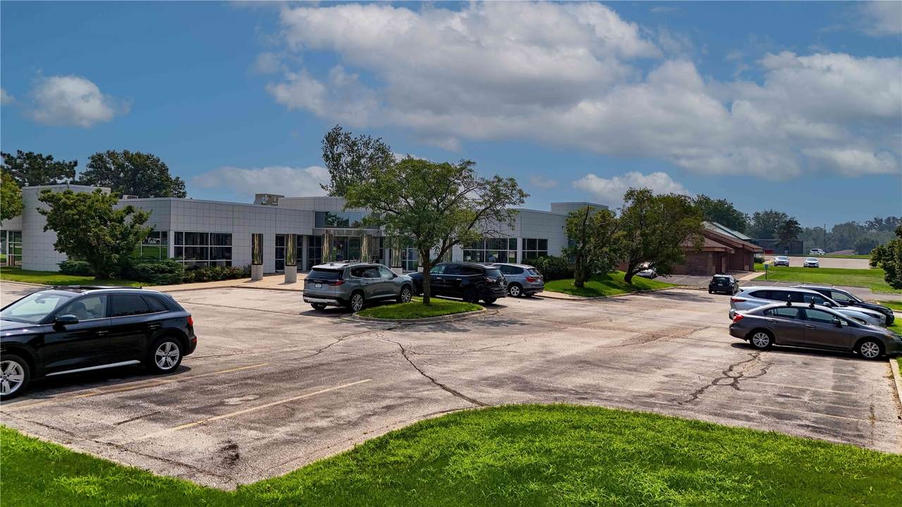 https://bt-photos.global.ssl.fastly.net/cedarrapids/1280_boomver_1_2506600-2.jpg