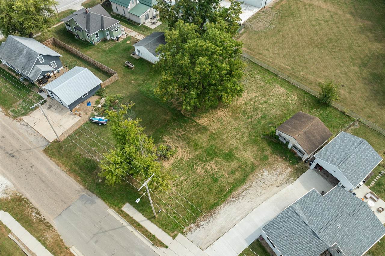 https://bt-photos.global.ssl.fastly.net/cedarrapids/1280_boomver_1_2507832-2.jpg