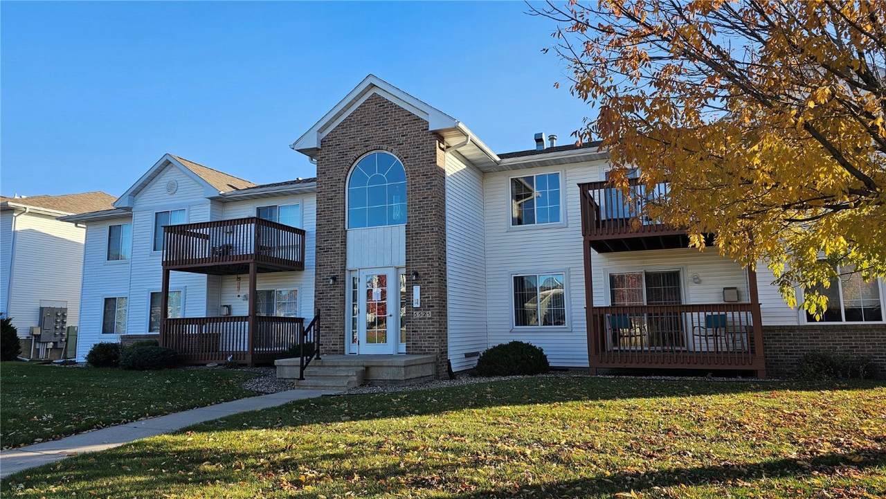 5525 Kacena Avenue - Photo 1