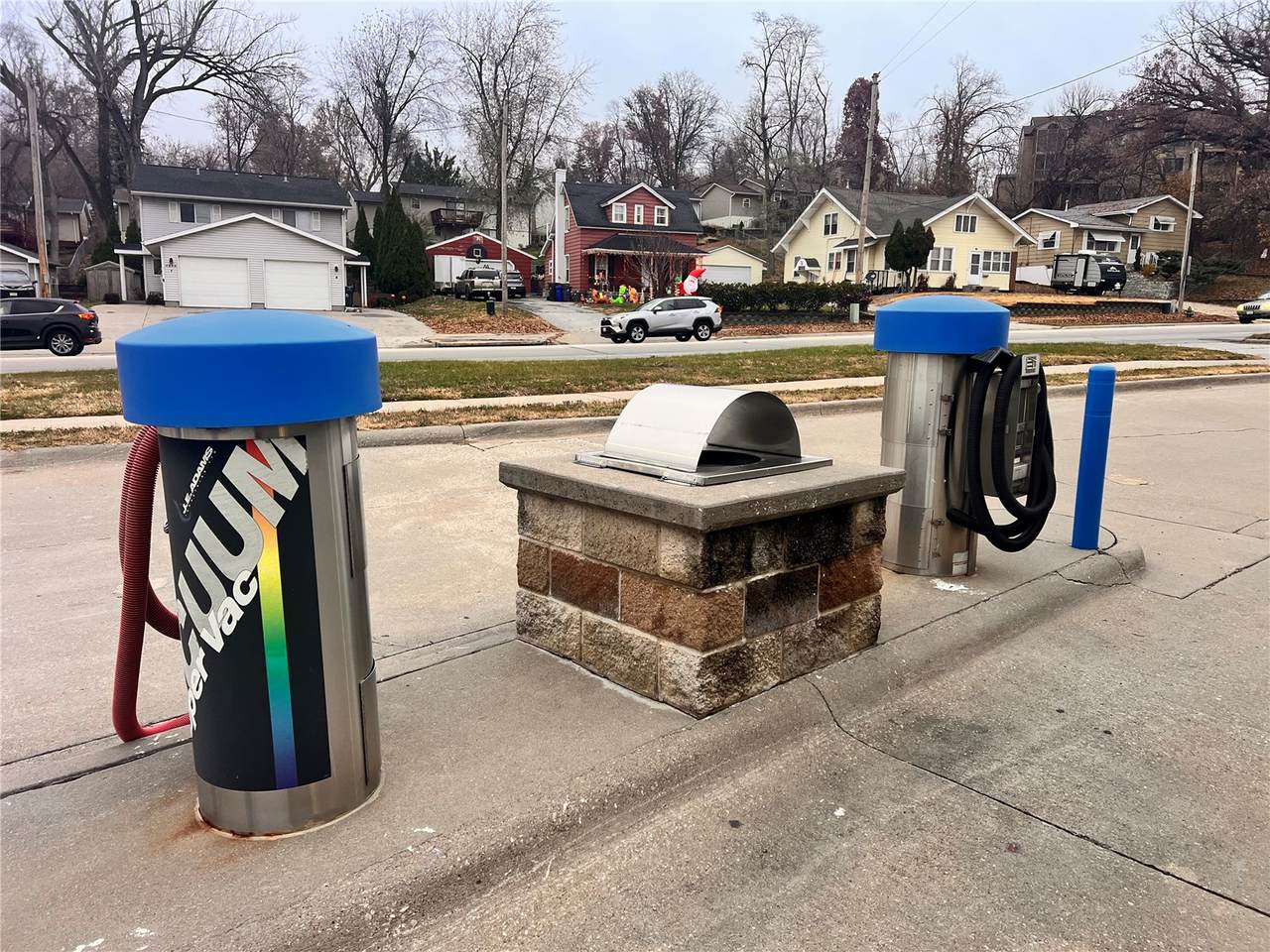https://bt-photos.global.ssl.fastly.net/cedarrapids/1280_boomver_1_2509502-2.jpg