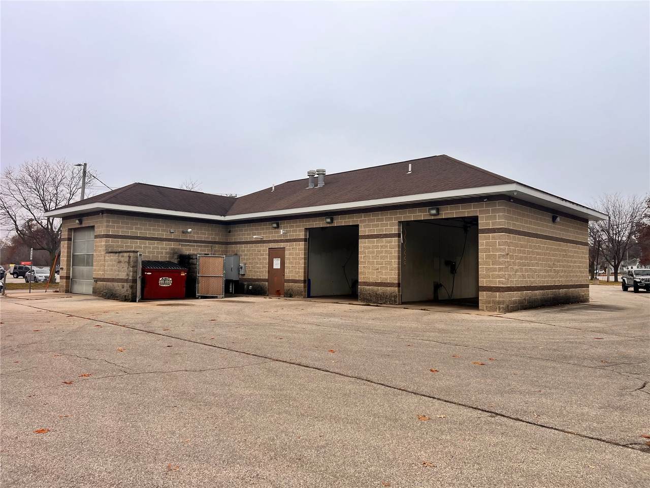 https://bt-photos.global.ssl.fastly.net/cedarrapids/1280_boomver_1_2509507-2.jpg