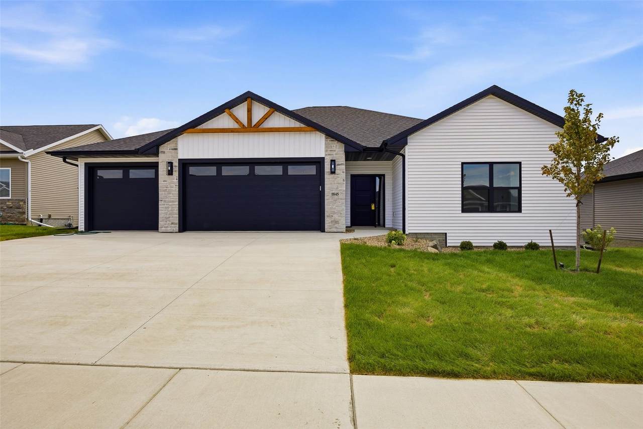 1845 Cottage Ridge Drive - Photo 1