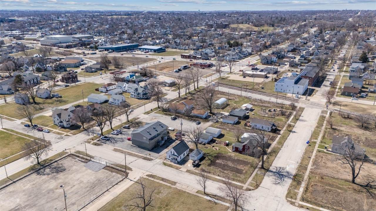 https://bt-photos.global.ssl.fastly.net/cedarrapids/1280_boomver_1_2600239-2.jpg