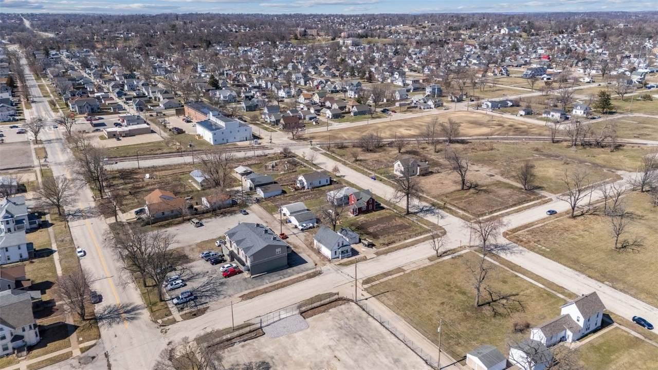 https://bt-photos.global.ssl.fastly.net/cedarrapids/1280_boomver_1_2600239-2.jpg
