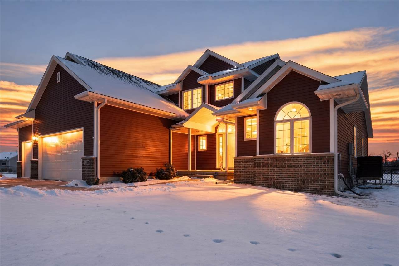 1595 Valentine Circle - Photo 1