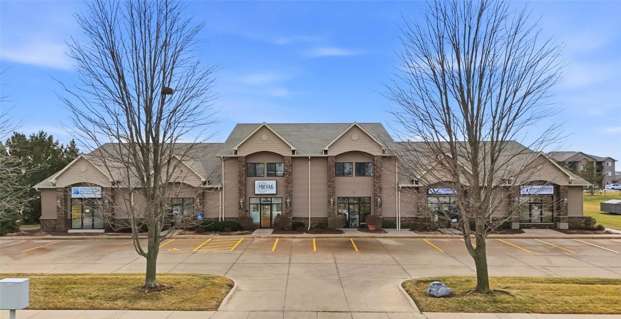 580 Madison Avenue - Photo 1