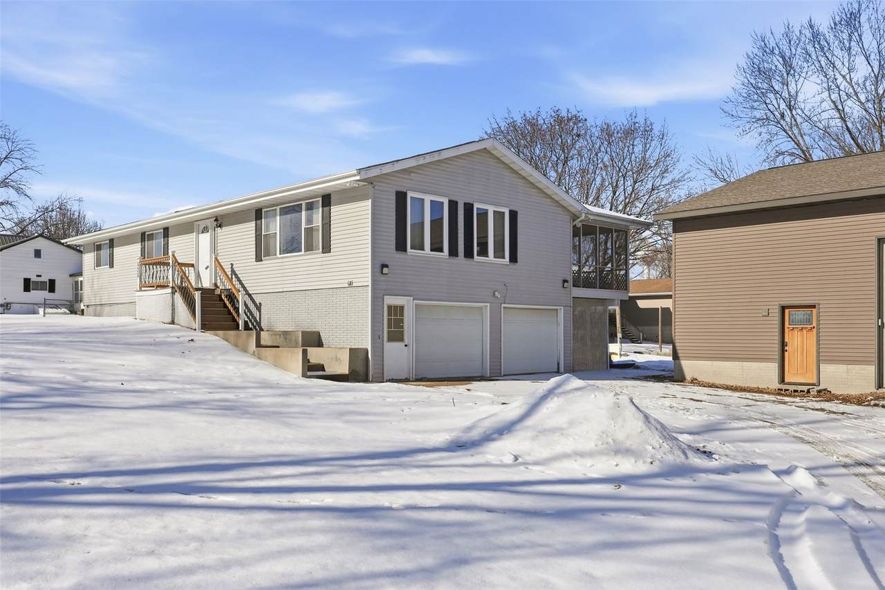 https://bt-photos.global.ssl.fastly.net/cedarrapids/1280_boomver_1_2600775-2.jpg