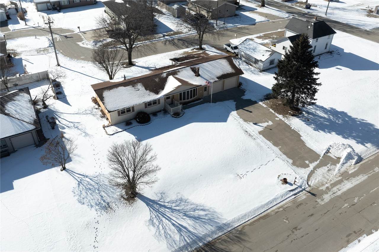 https://bt-photos.global.ssl.fastly.net/cedarrapids/1280_boomver_1_2600795-2.jpg