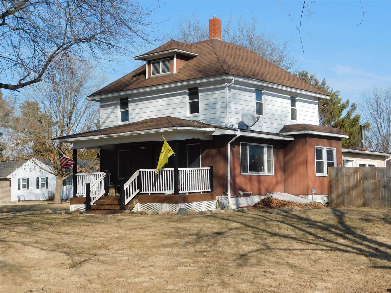 110 Plum Street - Photo 1