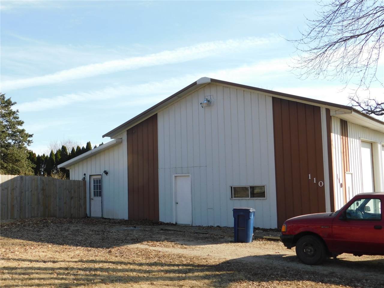 https://bt-photos.global.ssl.fastly.net/cedarrapids/1280_boomver_1_2601138-2.jpg