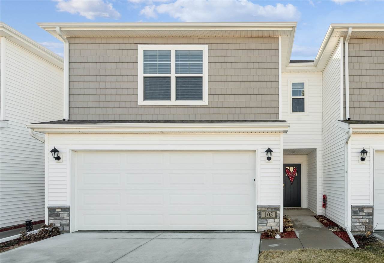 105 Oak Drive - Photo 1