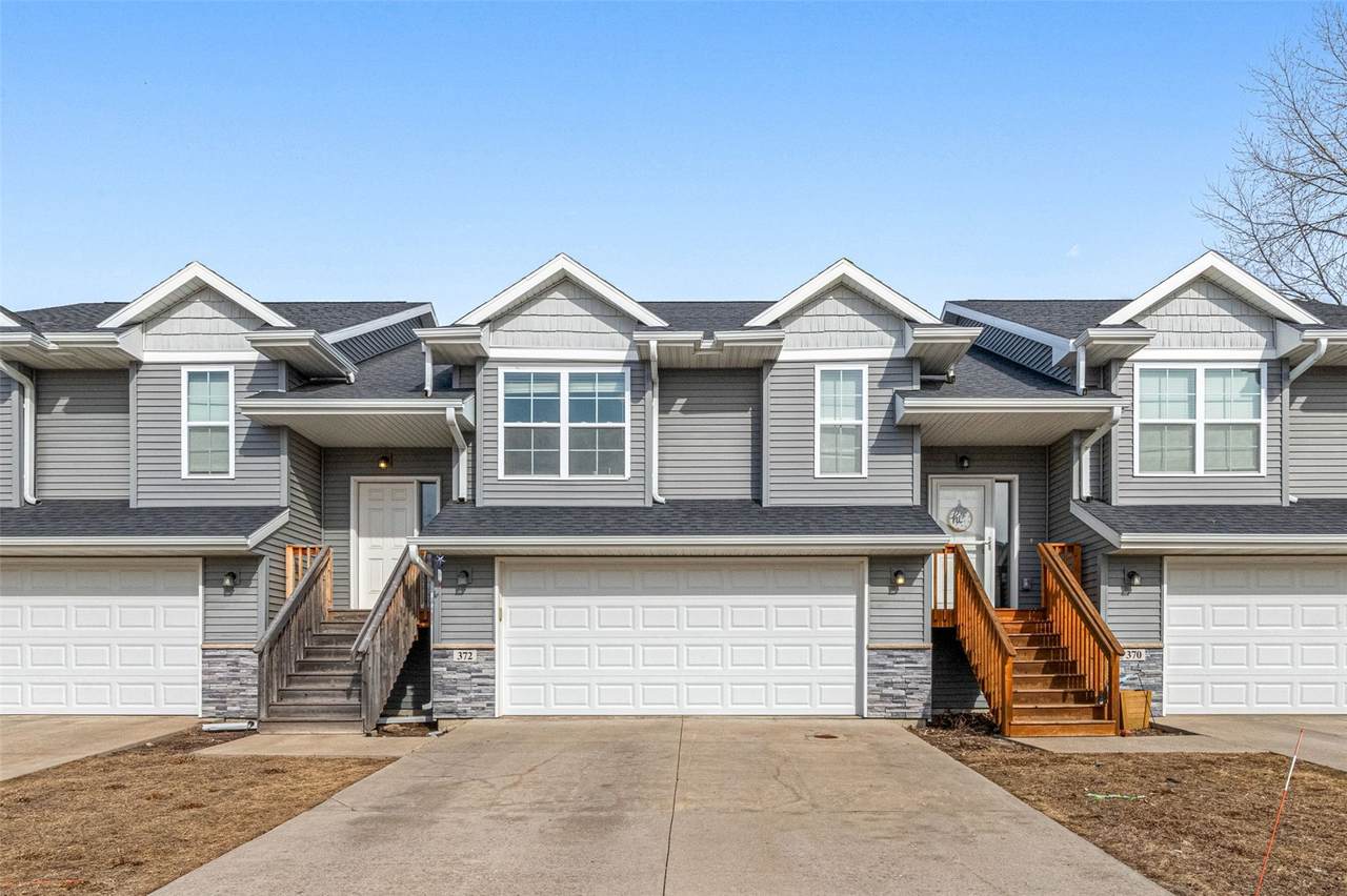 372 Tanglewood Drive - Photo 1