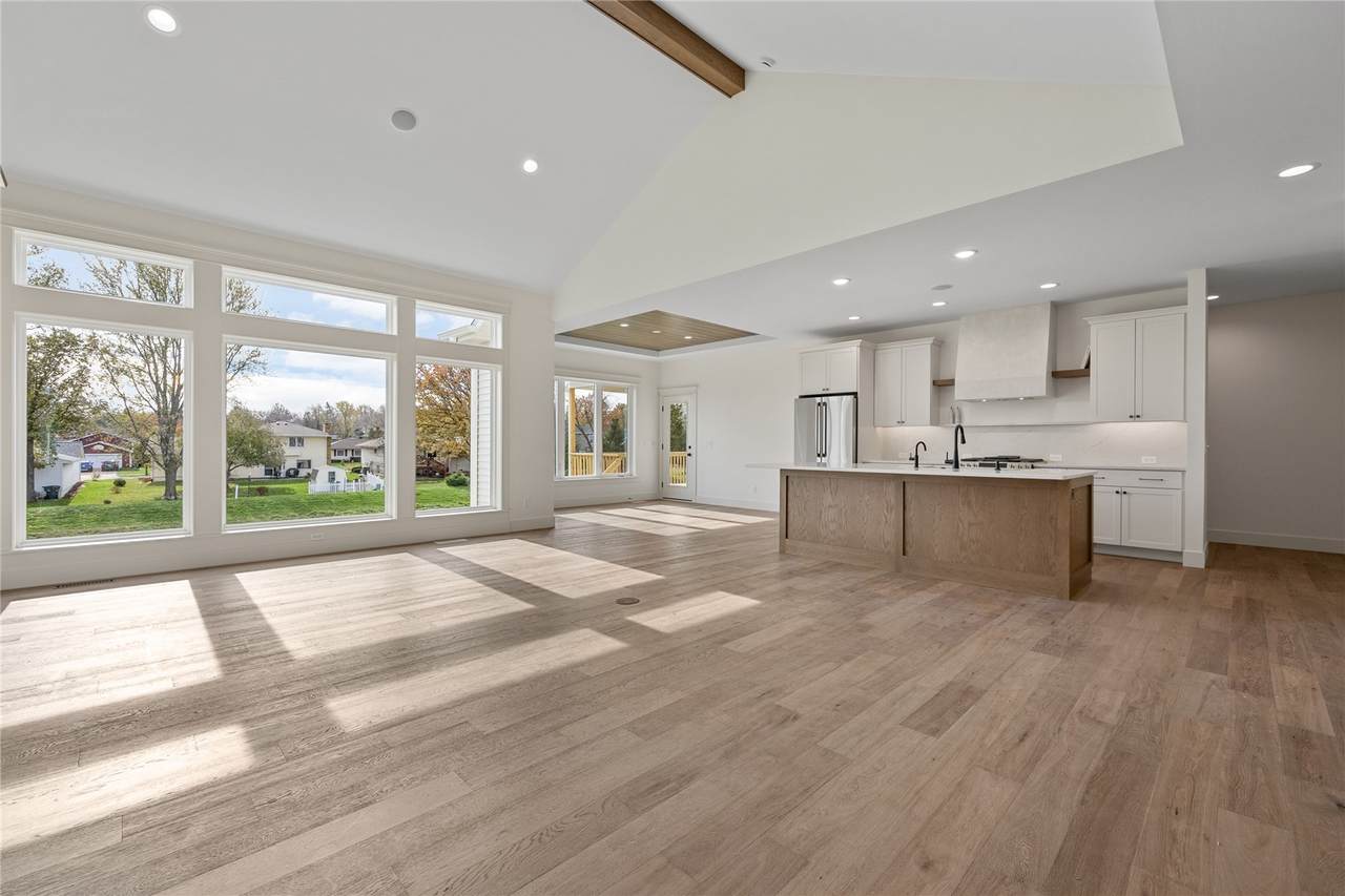 2574 Royal Oak Ridge Road - Photo 1