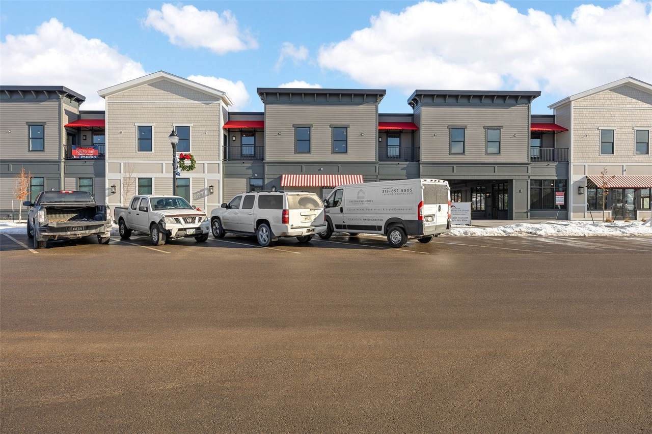 https://bt-photos.global.ssl.fastly.net/cedarrapids/orig_boomver_1_2601461-2.jpg