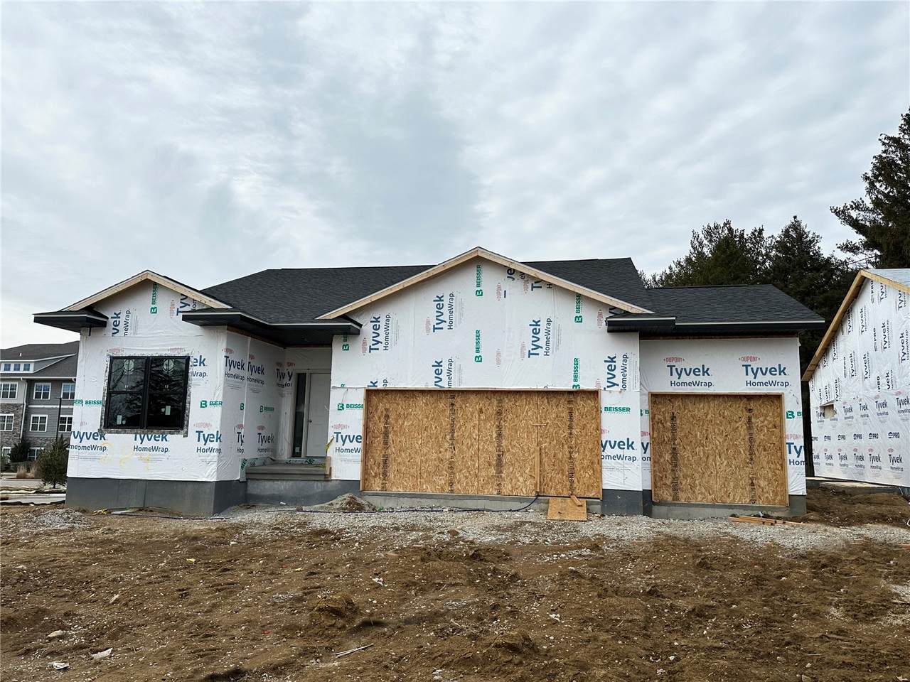 284 Pine Grove Lane - Photo 1