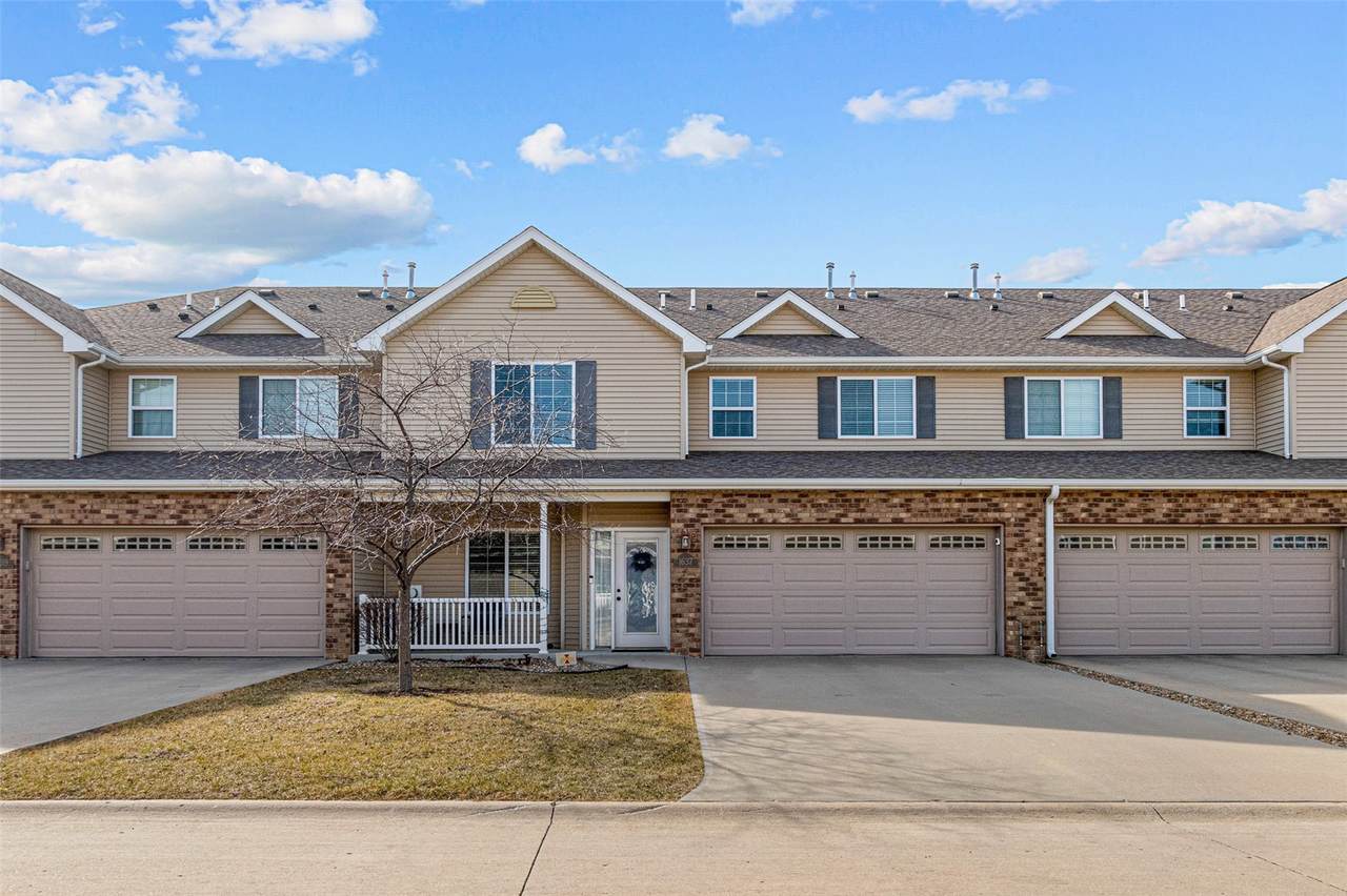 1655 Burr Drive - Photo 1