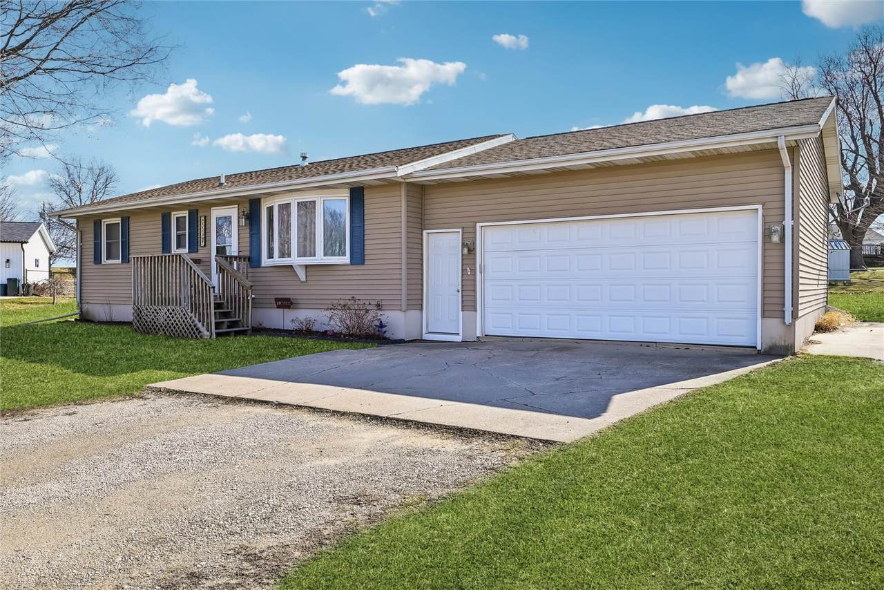 https://bt-photos.global.ssl.fastly.net/cedarrapids/1280_boomver_1_2601712-2.jpg
