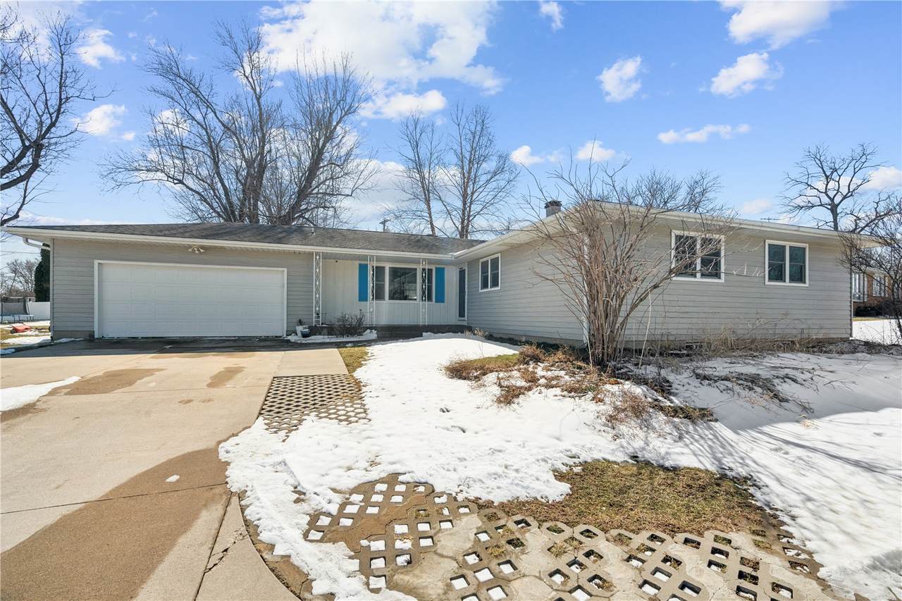 https://bt-photos.global.ssl.fastly.net/cedarrapids/1280_boomver_1_2601924-2.jpg