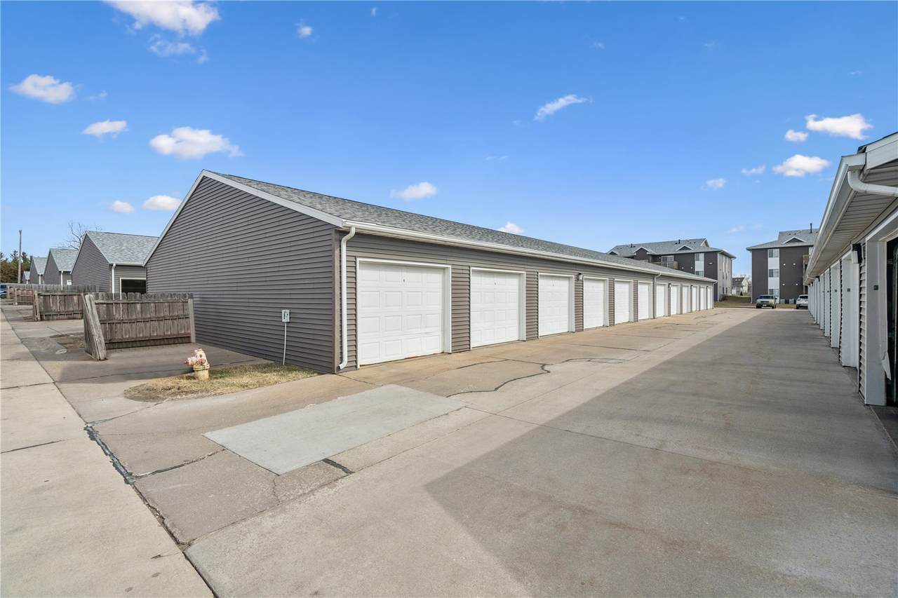 https://bt-photos.global.ssl.fastly.net/cedarrapids/1280_boomver_1_2601940-2.jpg