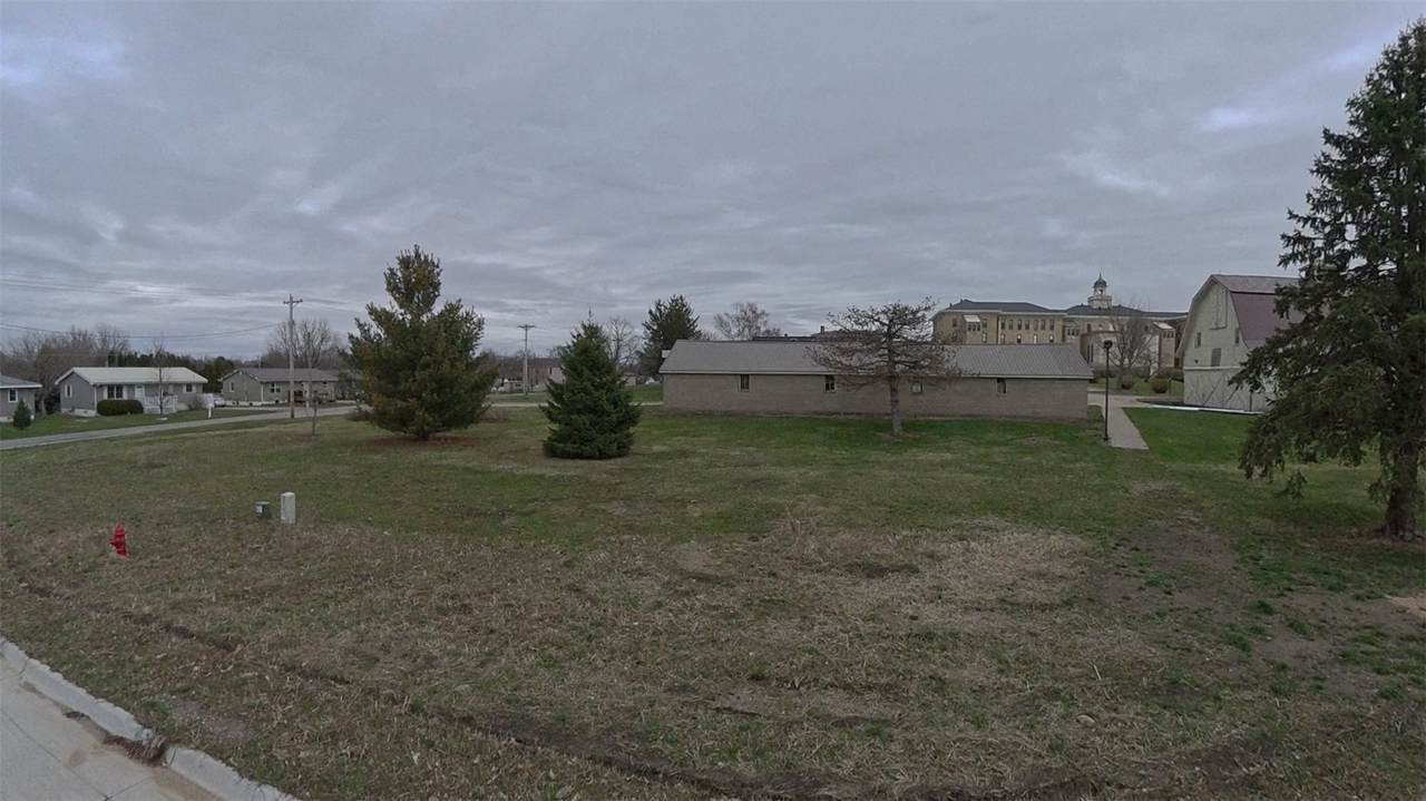 https://bt-photos.global.ssl.fastly.net/cedarrapids/1280_boomver_1_2602213-2.jpg