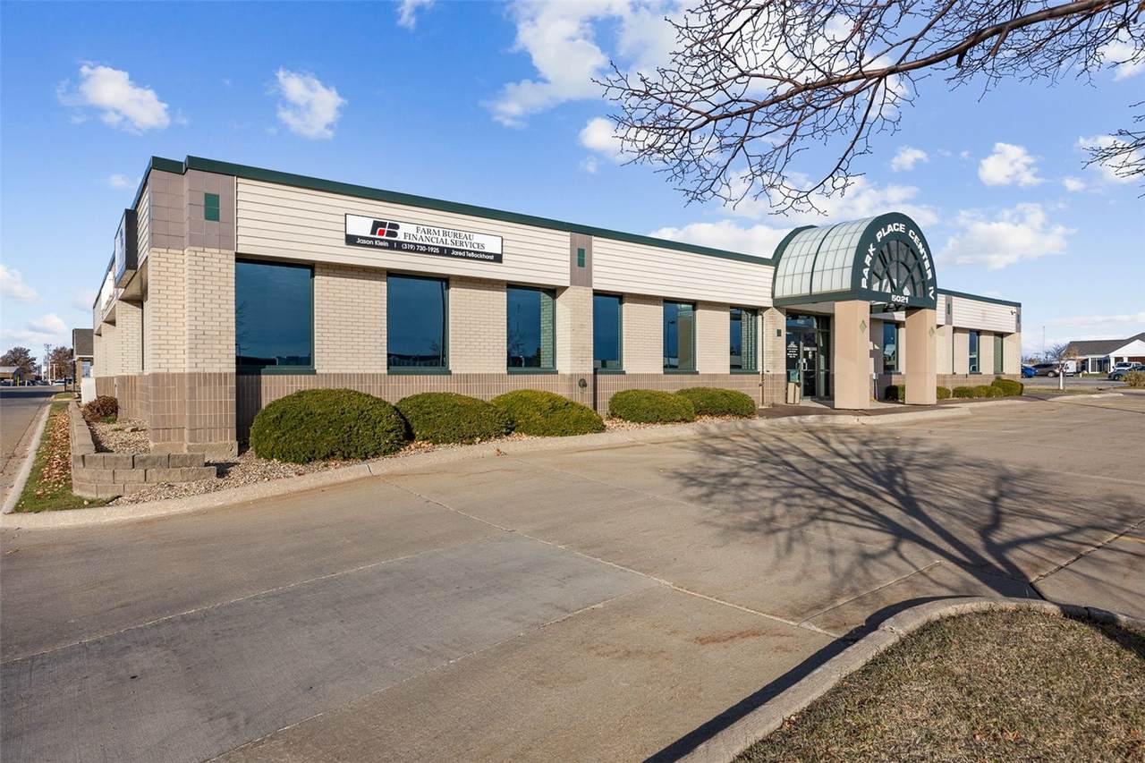 5021 Duffy Drive - Photo 1