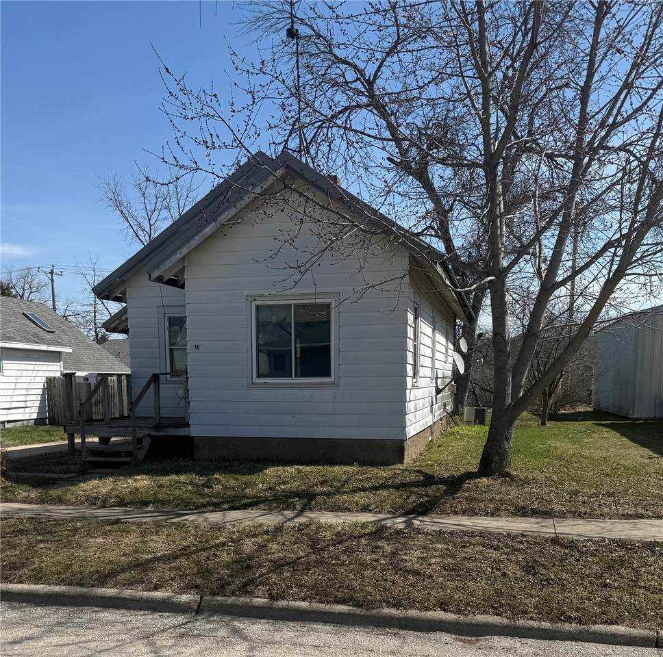 https://bt-photos.global.ssl.fastly.net/cedarrapids/1280_boomver_1_2602317-2.jpg