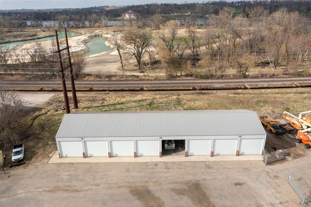 https://bt-photos.global.ssl.fastly.net/cedarrapids/1280_boomver_2_2602326-2.jpg