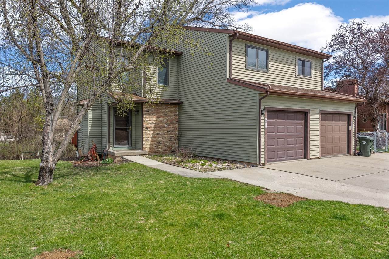 https://bt-photos.global.ssl.fastly.net/cedarrapids/1280_boomver_1_2602419-2.jpg