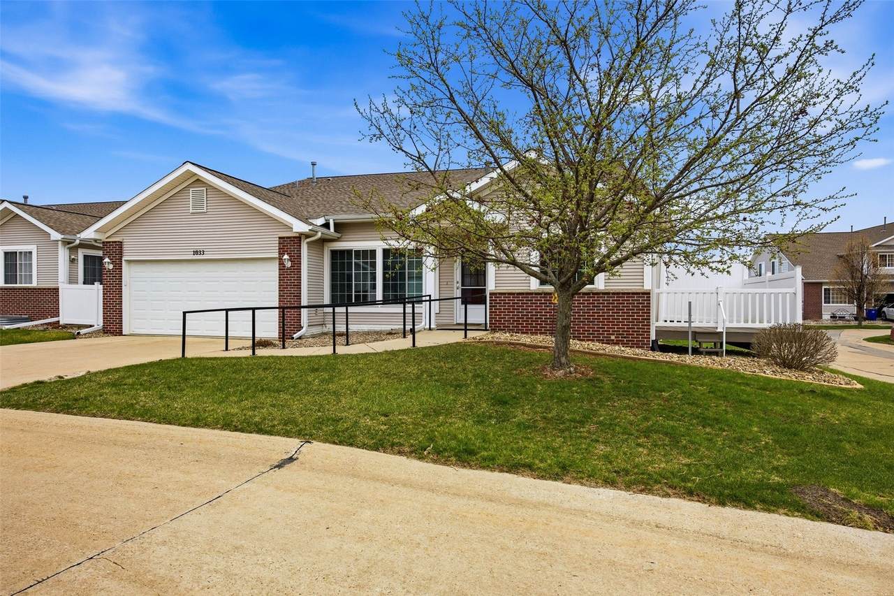 1033 74 Street - Photo 1